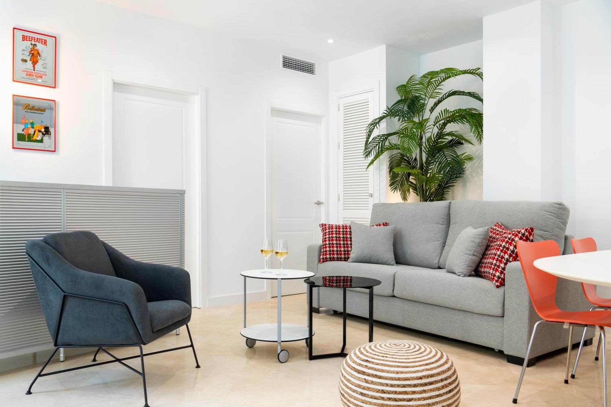 Apartamento Estrella Giralda By Valcambre Sevilla Exterior foto