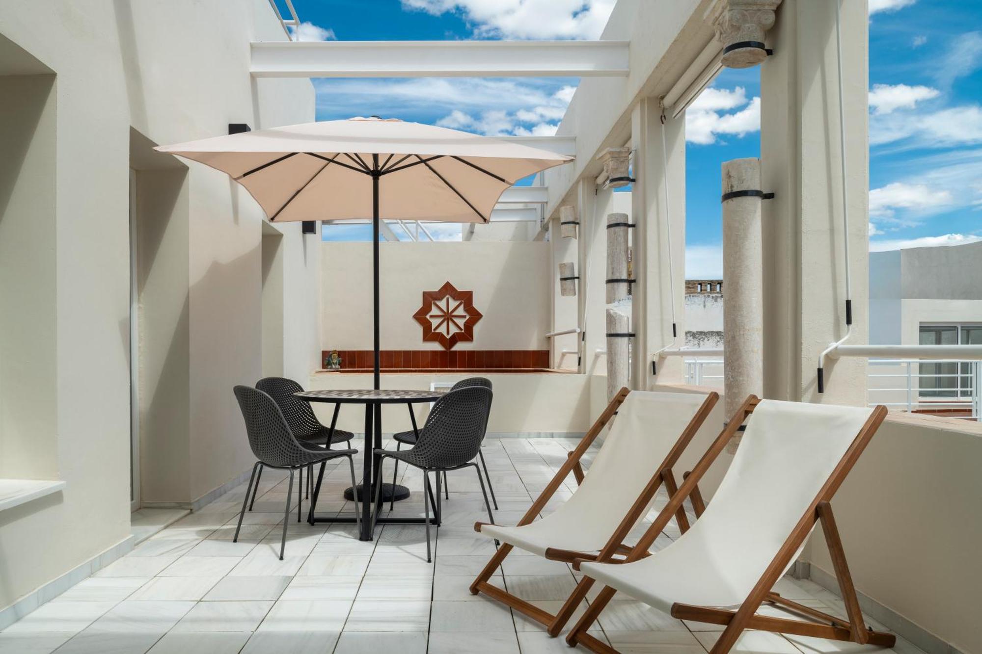 Apartamento Estrella Giralda By Valcambre Sevilla Habitación foto