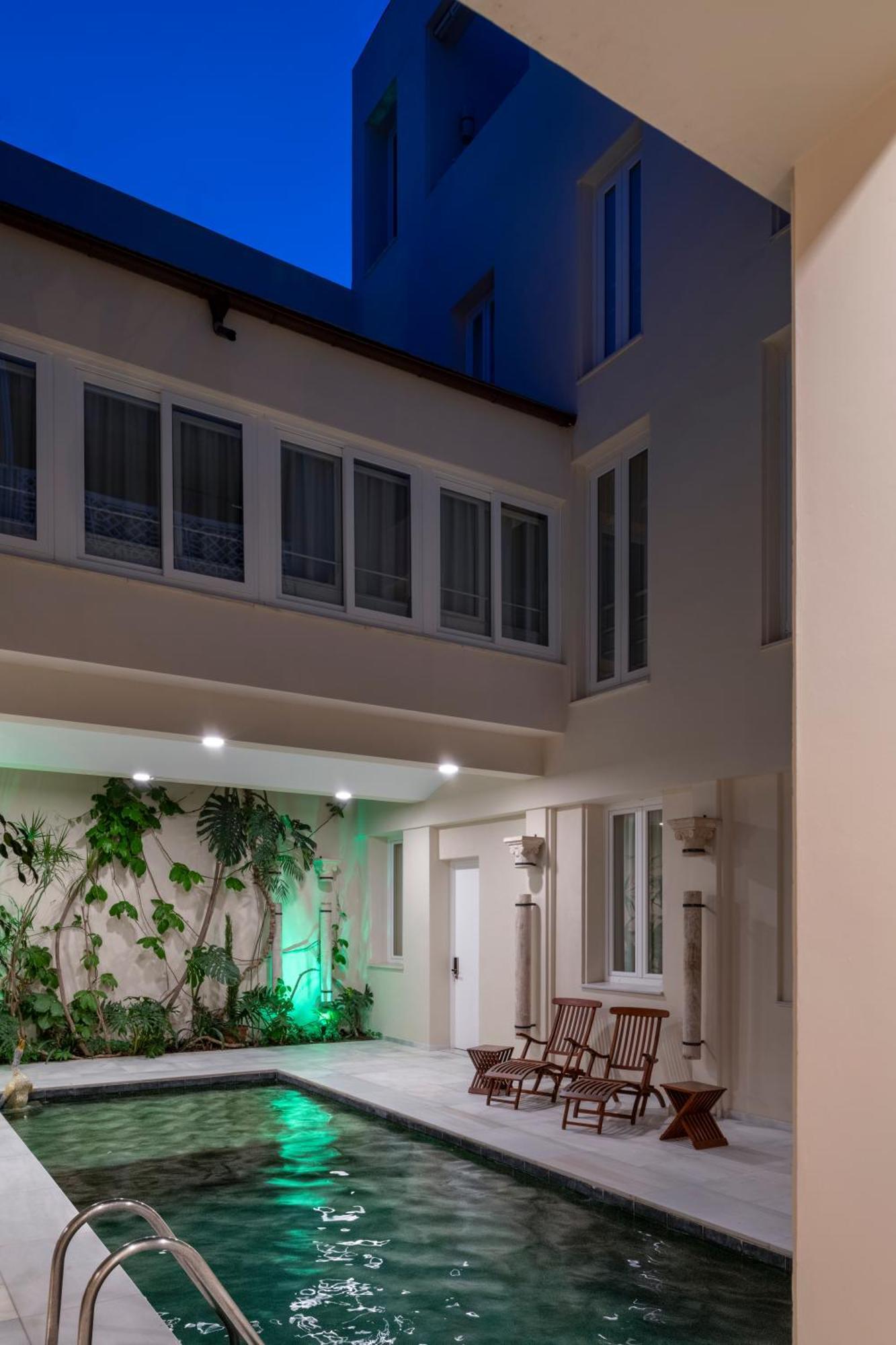 Apartamento Estrella Giralda By Valcambre Sevilla Exterior foto